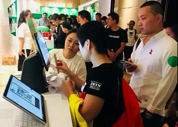 智慧經(jīng)營(yíng)新能力，微信支付攜手享多多助力商家開啟優(yōu)惠券營(yíng)銷